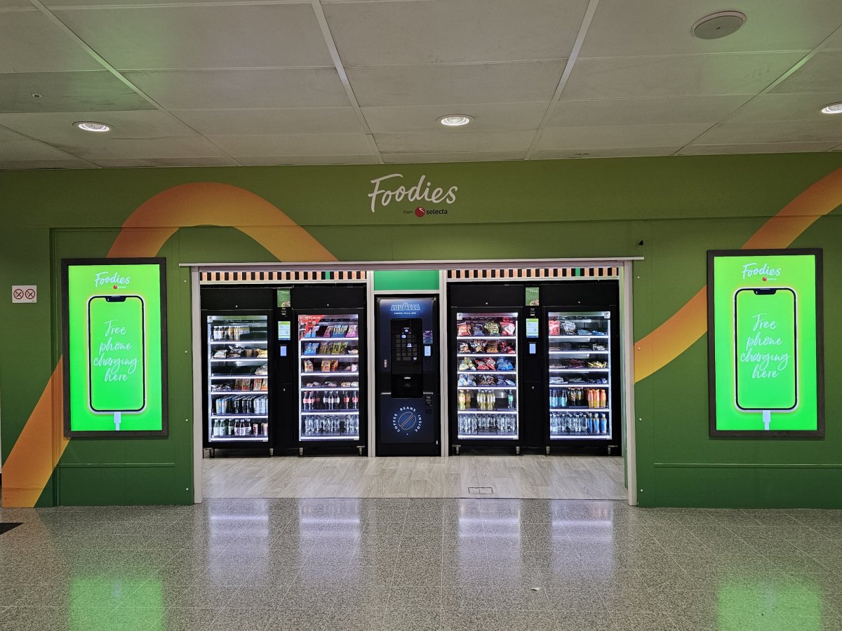 Prodejní automaty, letiště EMA