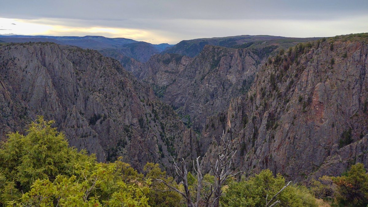 Výhled z Tomichi Point
