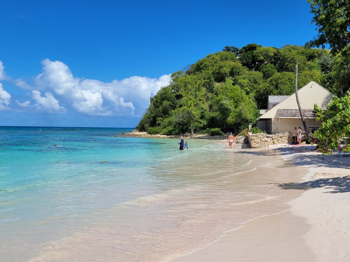 Long Bay, Snorkeling Spot