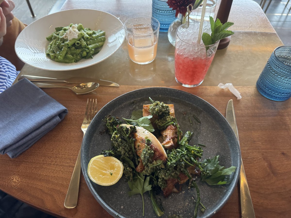 Jídlo v restauraci Peak