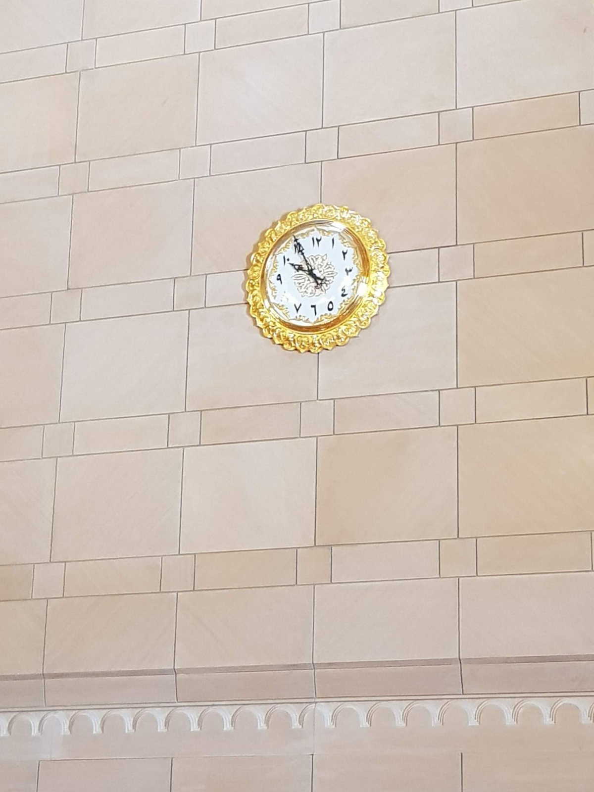 hodiny v mešitě