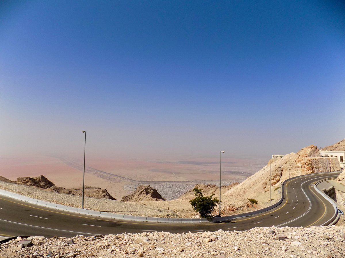 Rozkaz zněl jasně... Dálnici až na vrchol hory!