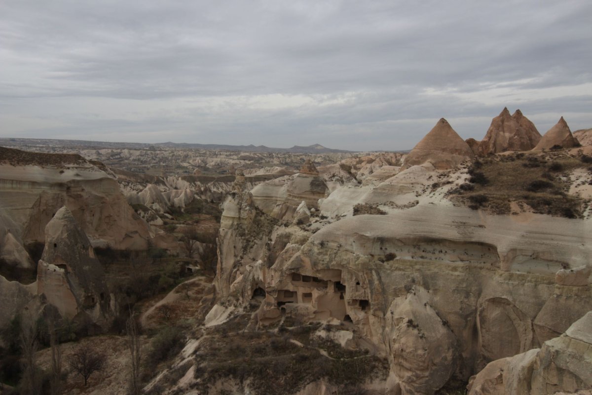 Rudé/Růžové údolí