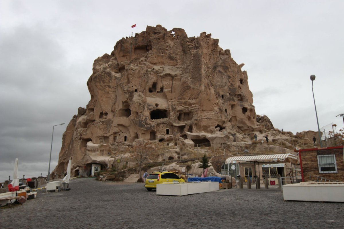 Uchisar - hrad