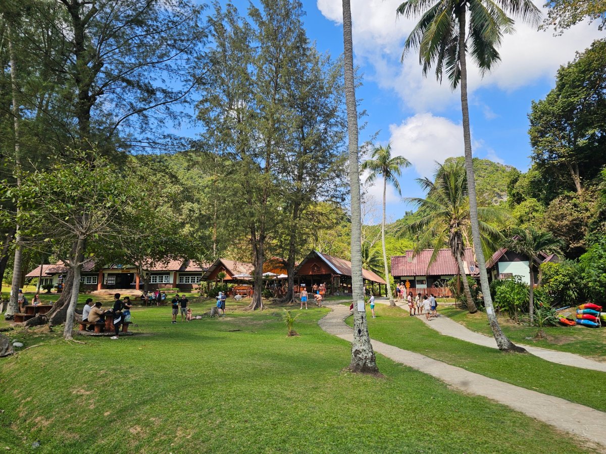 Centrum národního parku na ostrově Ko Wua Ta Lap