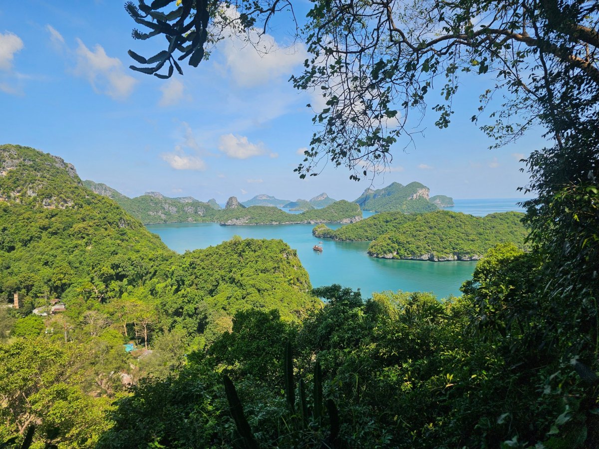 Výhledy na ostrově Ko Wua Ta Lap