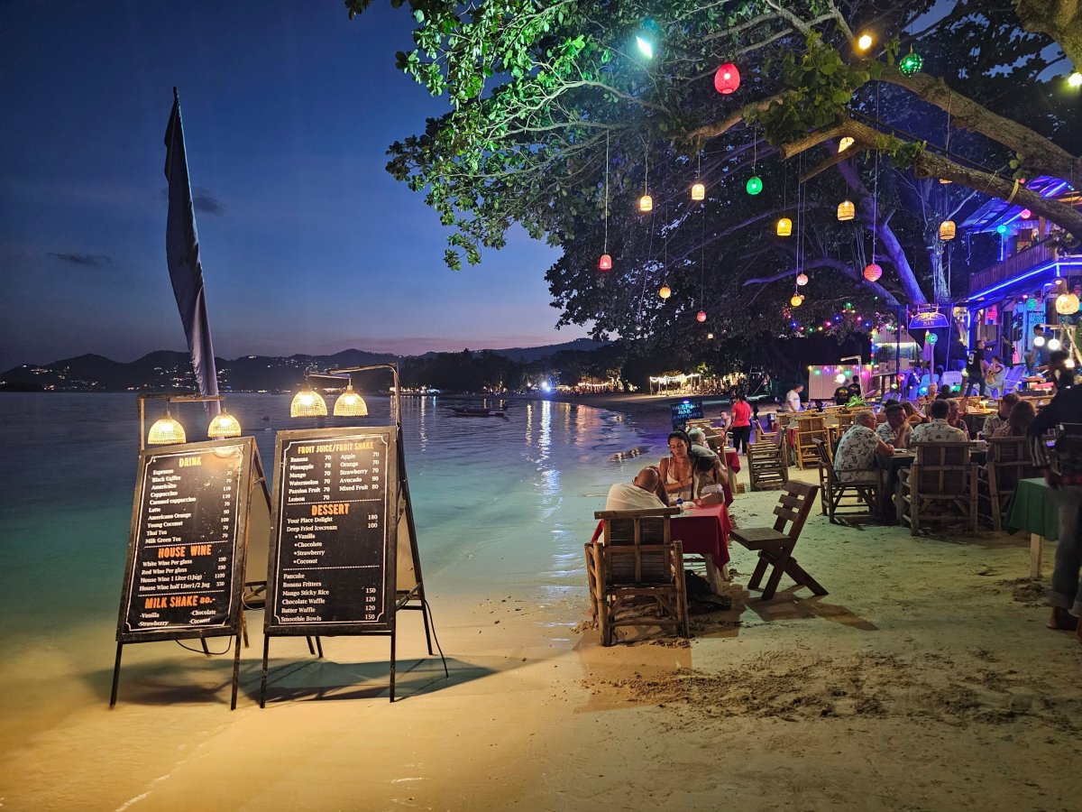 Restaurace na pláži Chaweng