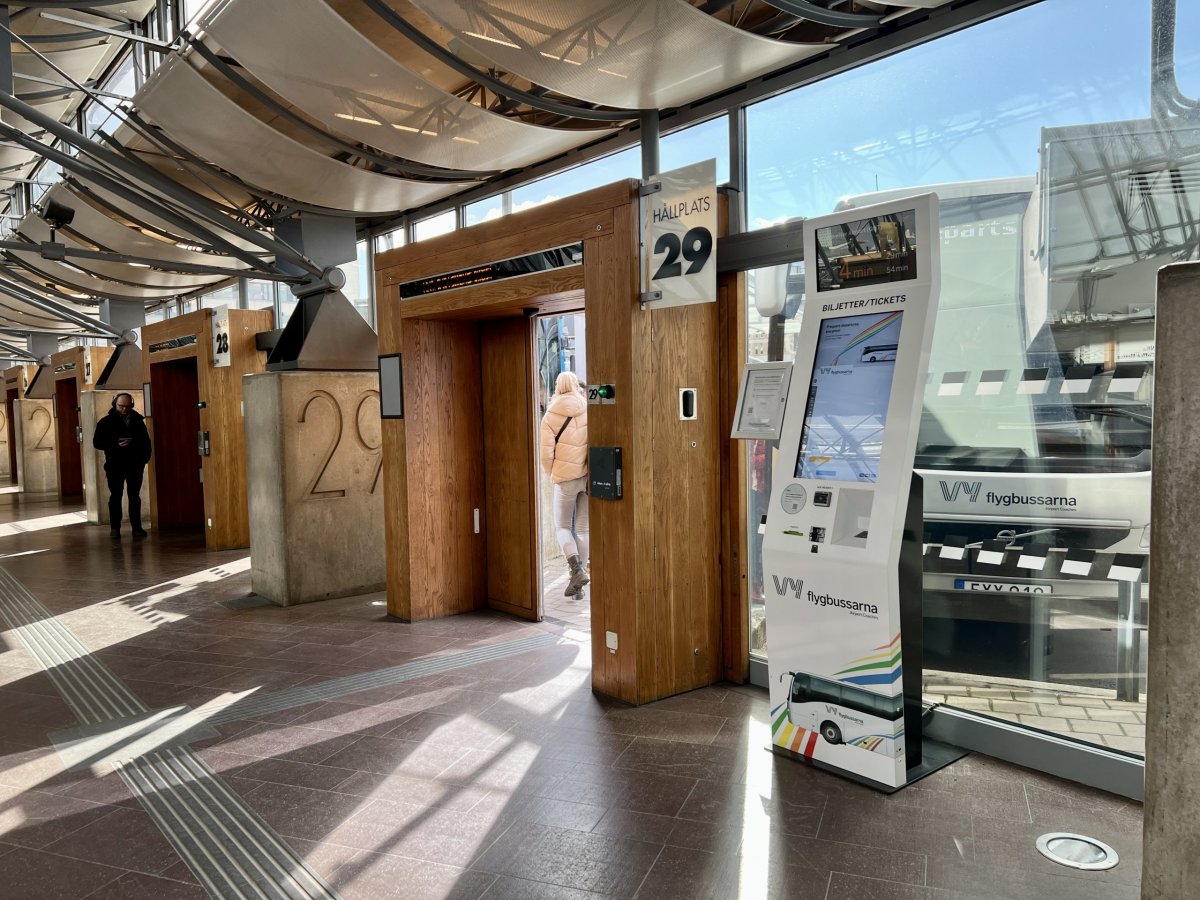 Zastávka VY Flygbussarna v Goteborgu Nils Ericson