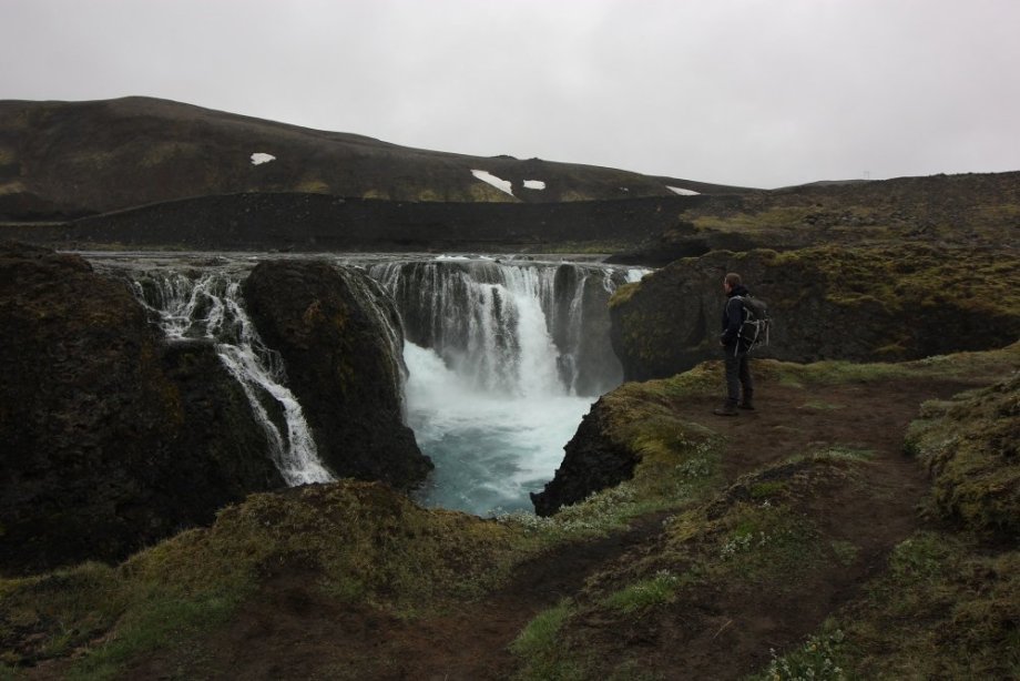 Je jich tam hodně. Ale stejně si člověk ten pohled užívá zas a zas.