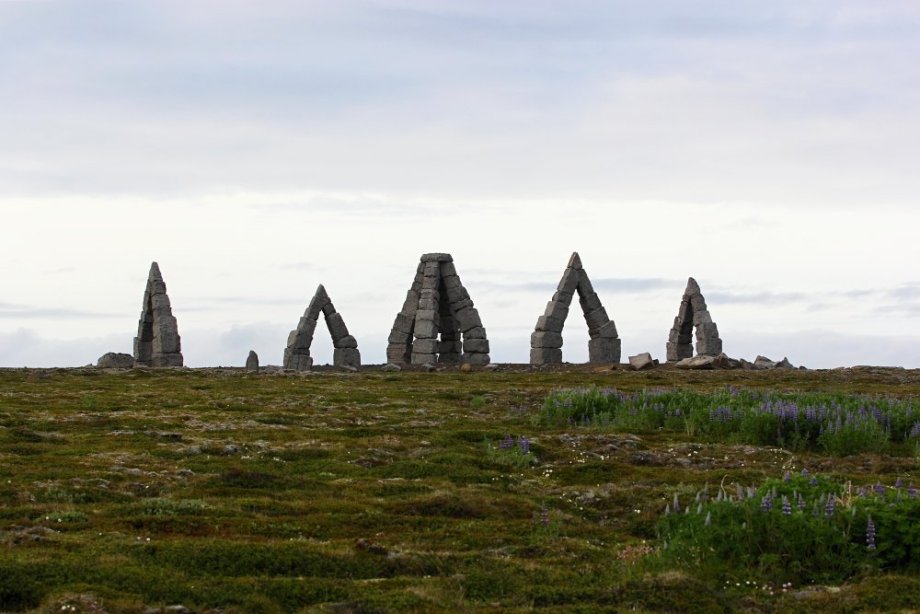 místní Stonehenge (moderní výroba)
