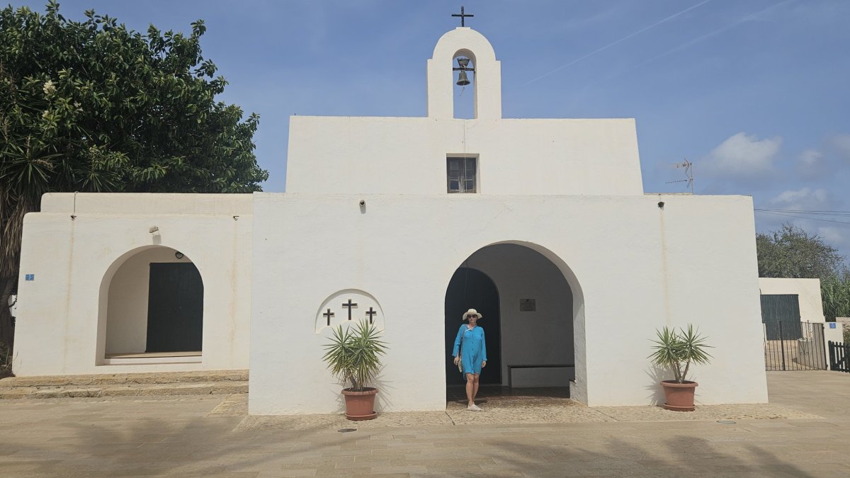 Kostelík el Pilar de la Mola