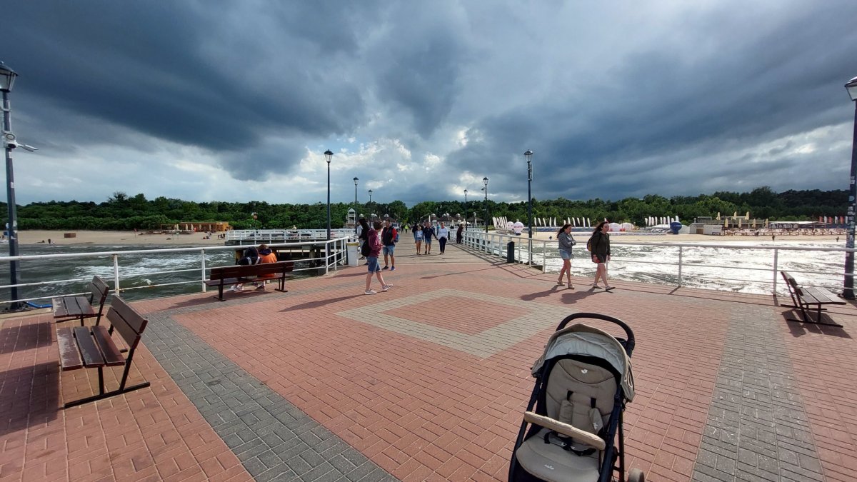 Pobřežní promenáda