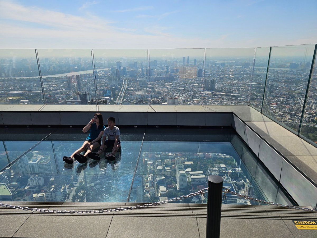 King Power Mahanakhon - skywalk