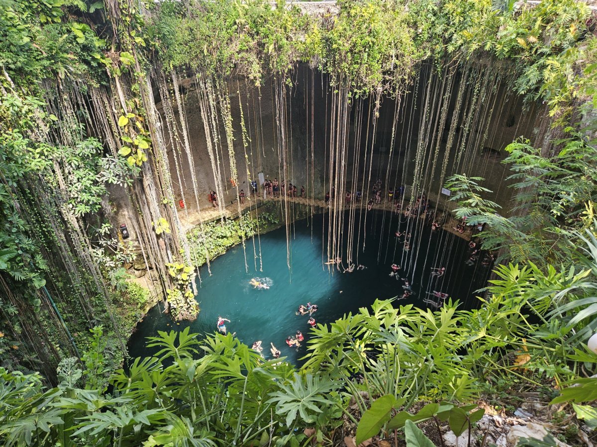 cenote Ik Kil