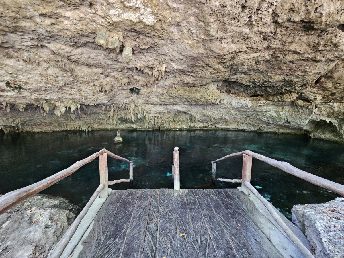 cenote Dos Ojos