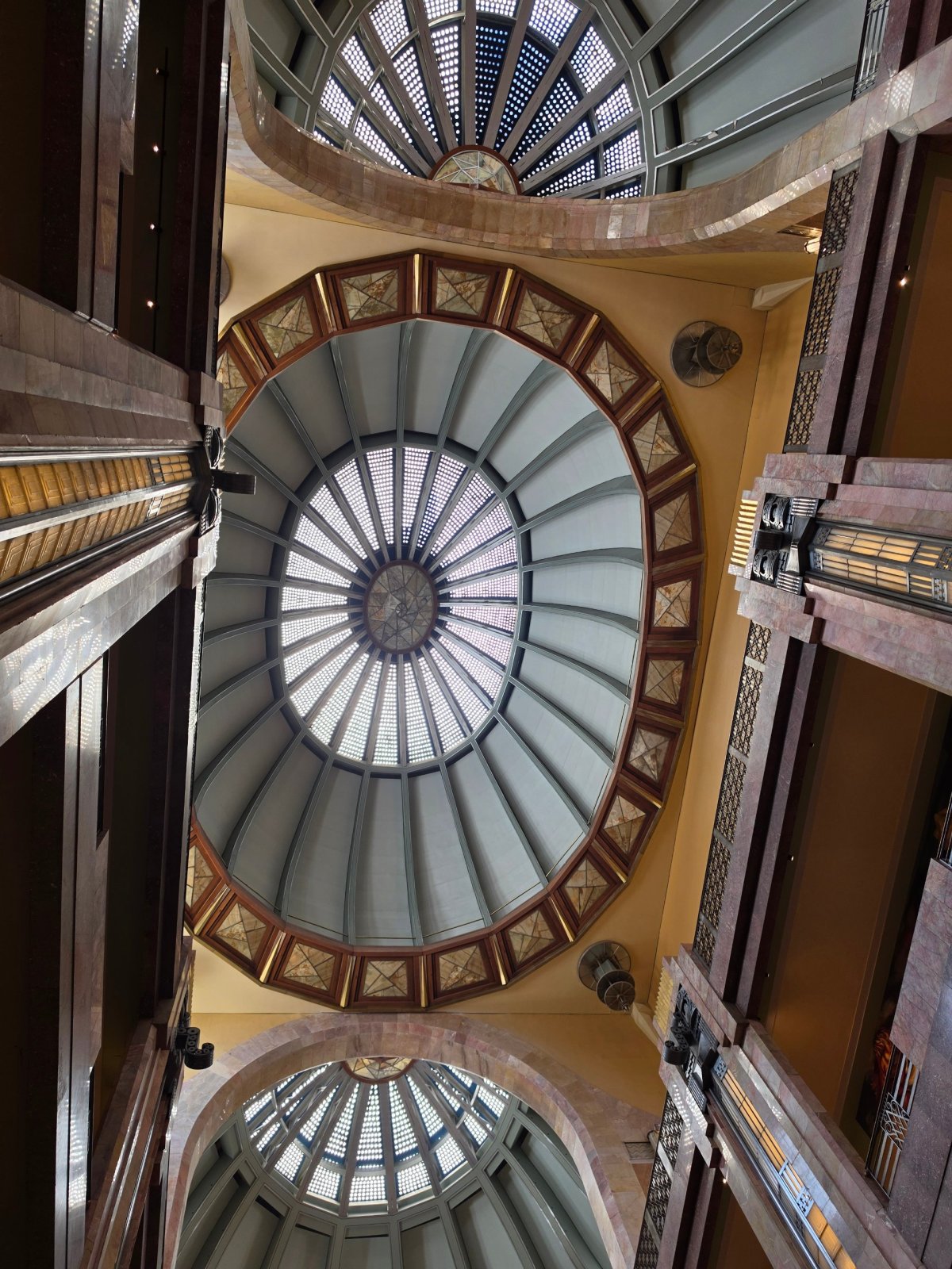 Interiér vstupní haly Palacio Bellas Artes