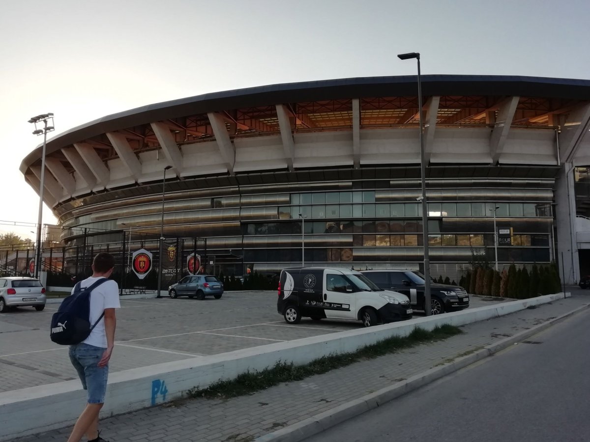 Kapacita 36 400. Na Severní Makedonii hodně slušné!