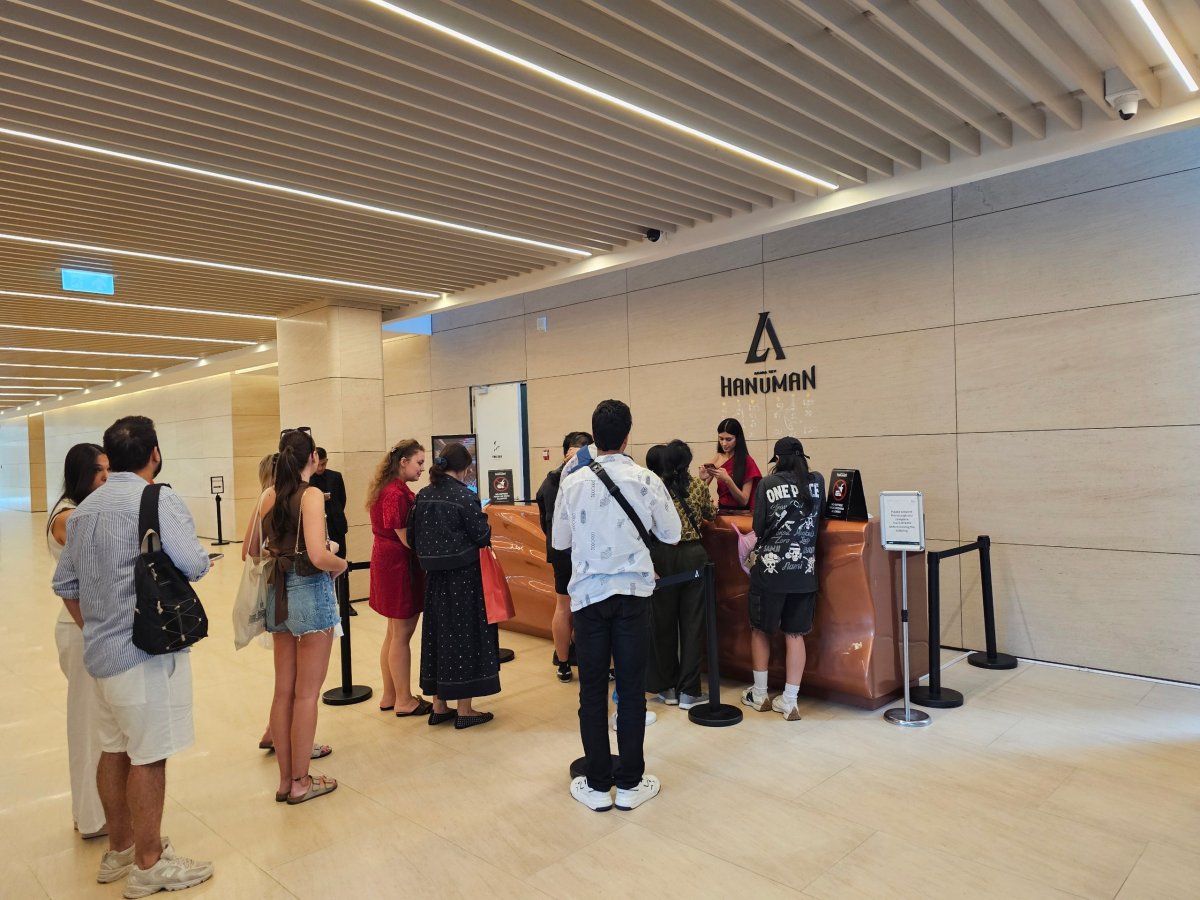 Akara Sky Hanuman - recepce v suterénu