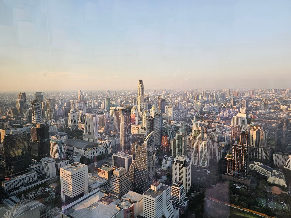 Akara Sky Hanuman - výhled na Bangkok