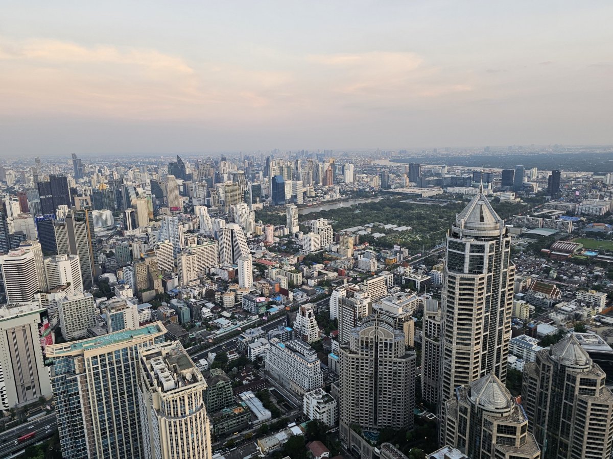 Akara Sky Hanuman - výhled na Bangkok