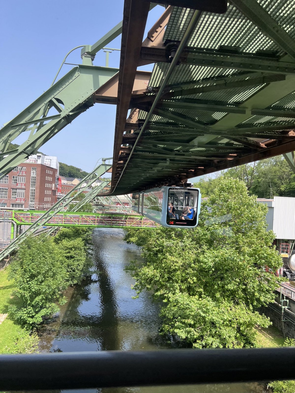 Schwebebahn