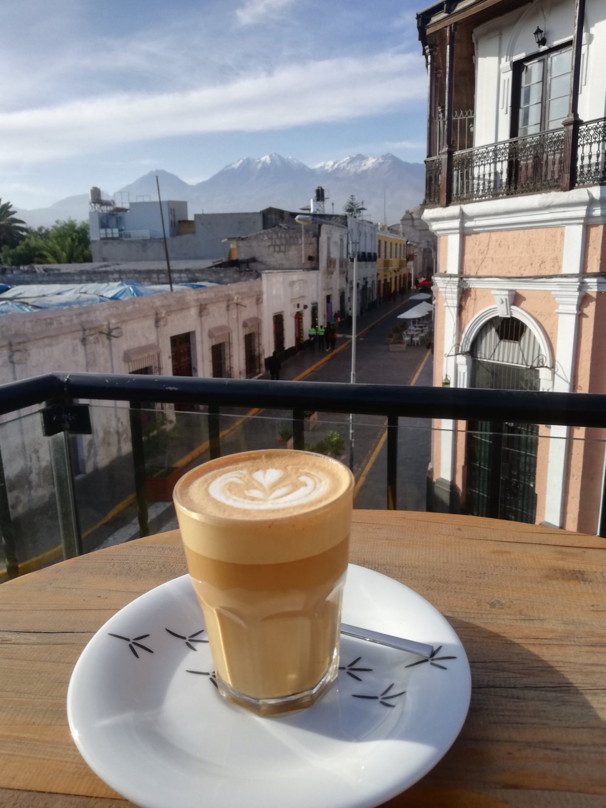 Kafíčko s výhledem na Chachani