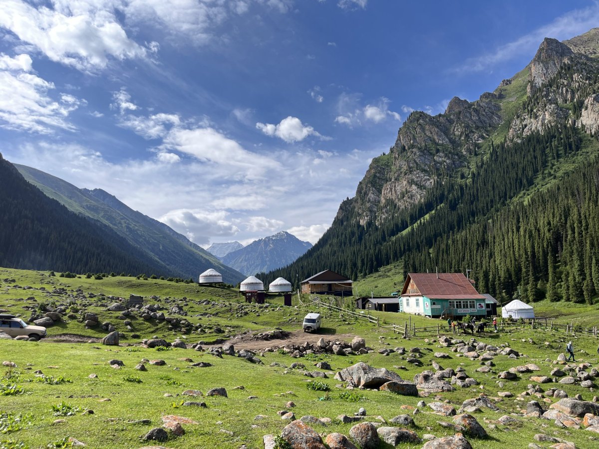 vesnička Altyn Arashan