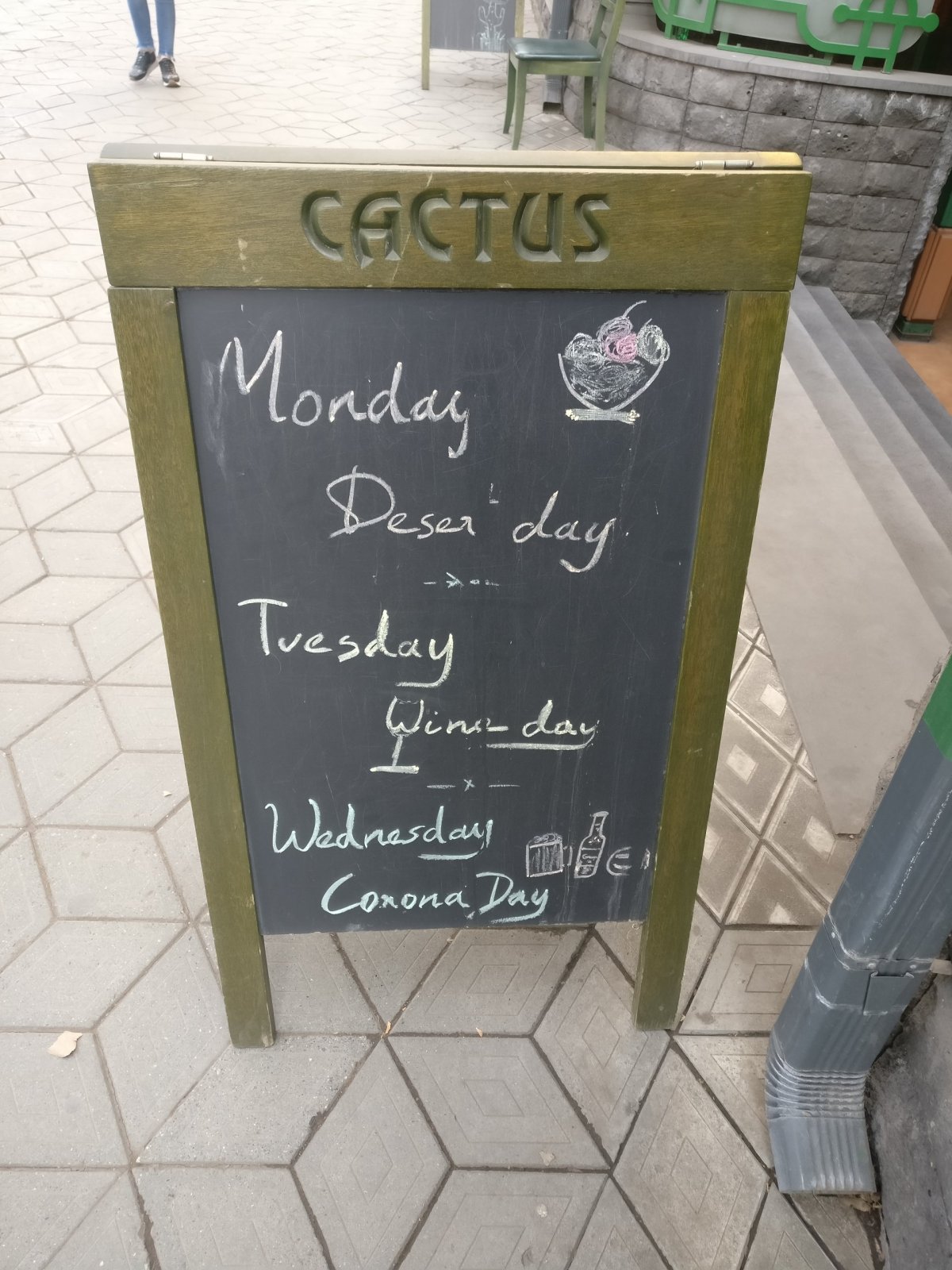 Než se svět zastaví, zbývá doslova pár dní.