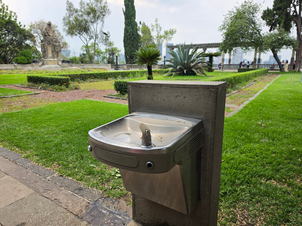 Chapultepec Castle, pitná voda