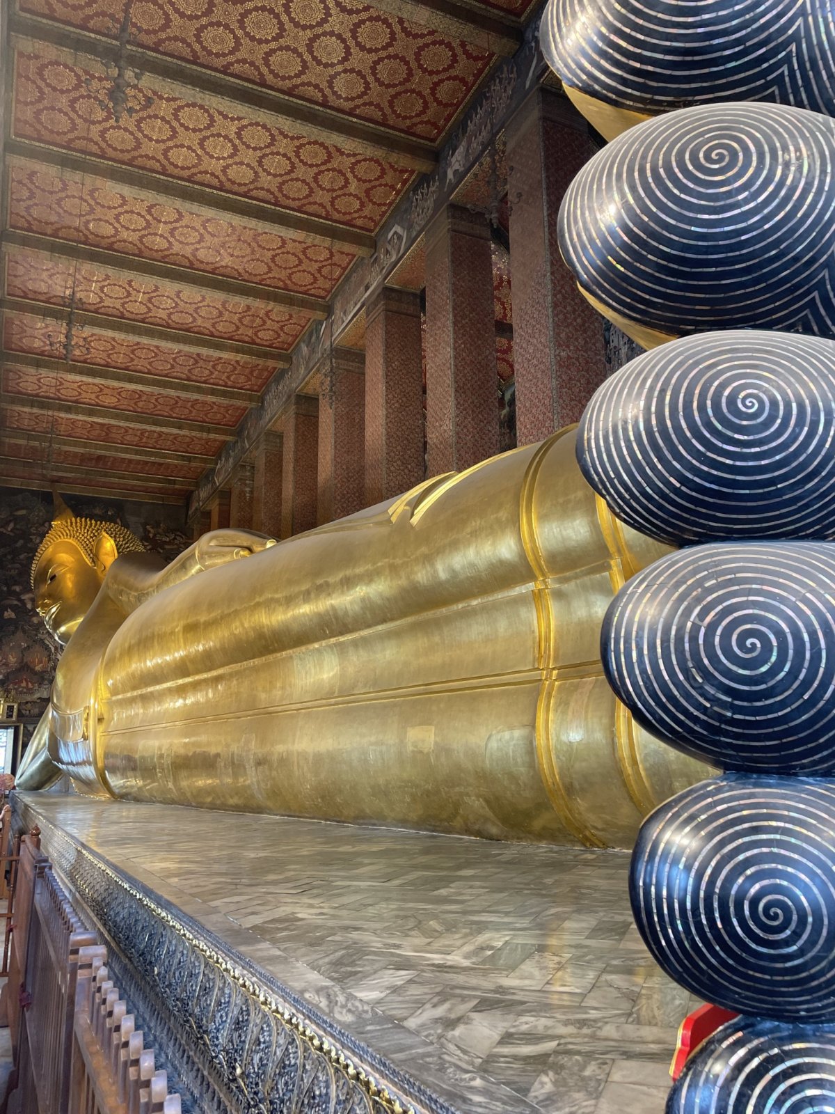 The Reclining (ležící) Buddha ve Wat Pho