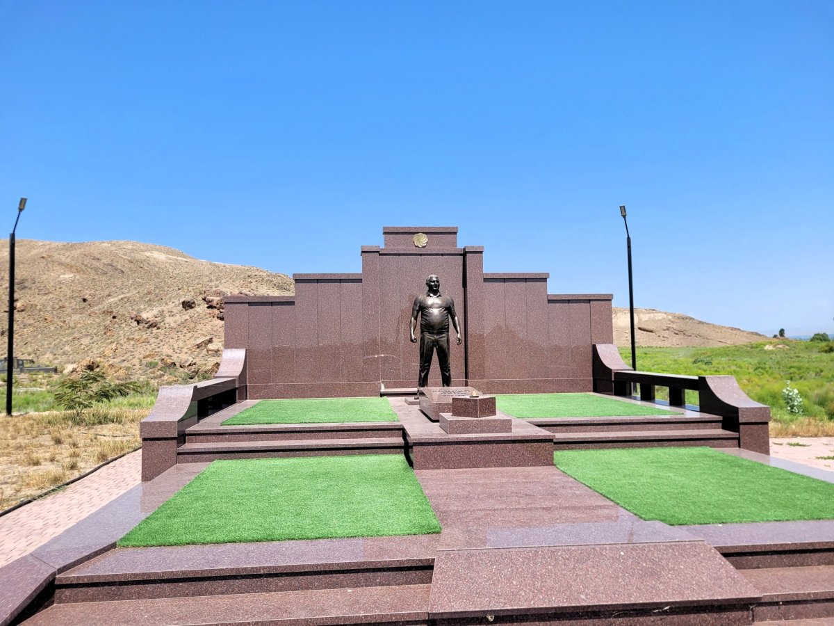 Hřbitov u Khor Virap