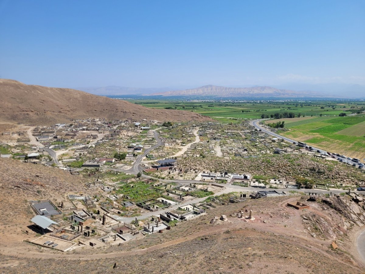 Hřbitov u Khor Virap