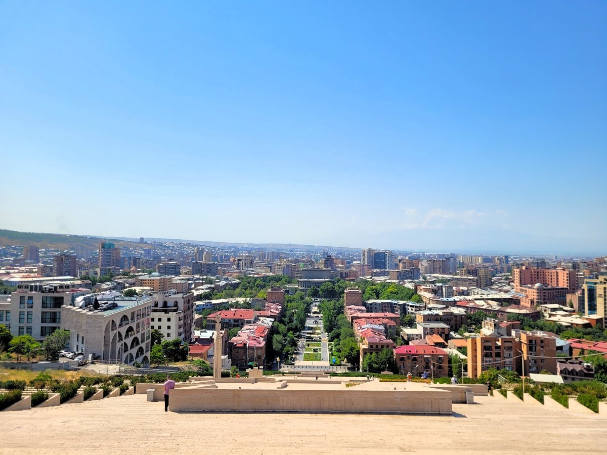 Výhled na Jerevan z Cascade Complex