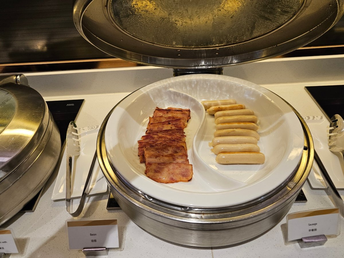 Salonek HNA v Pekingu