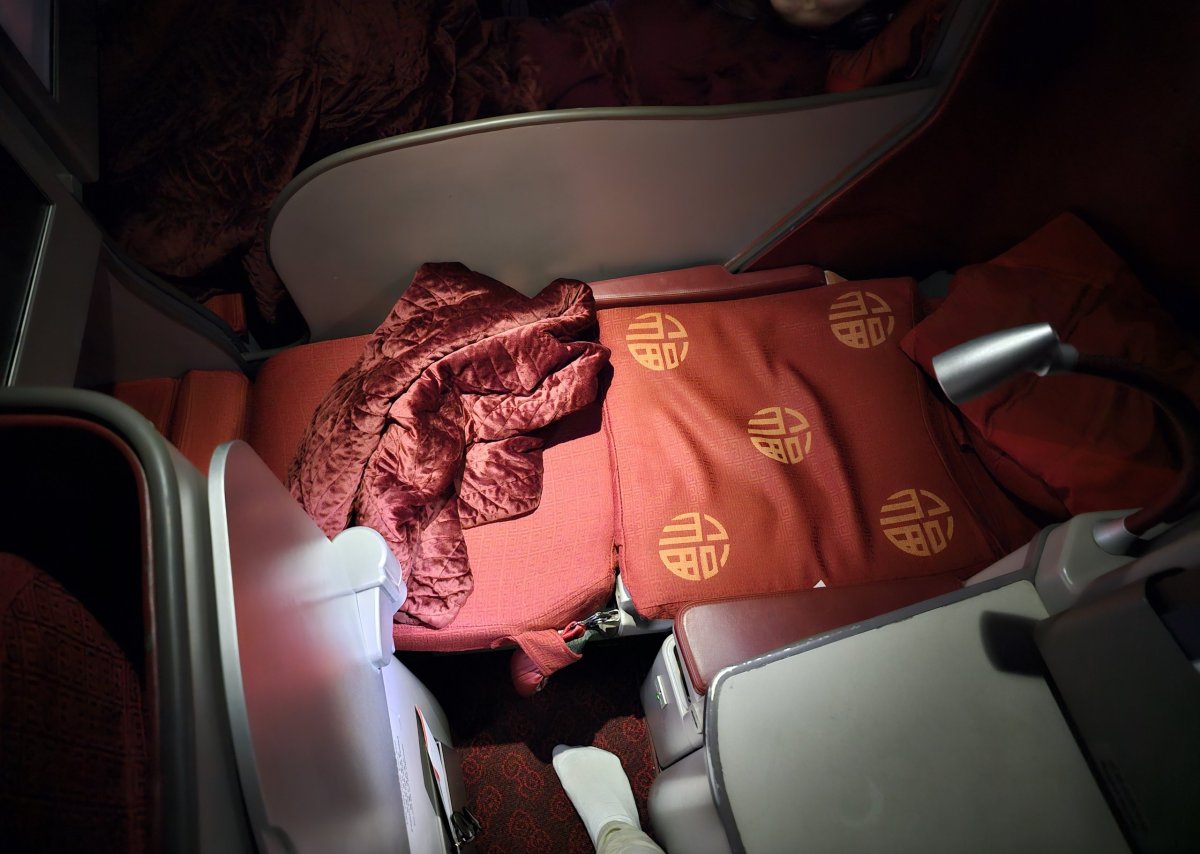 Sedačka rozložená na postel