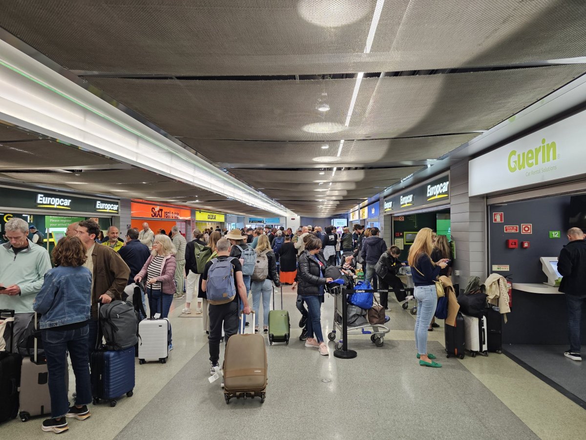 Přepážky autopůjčoven