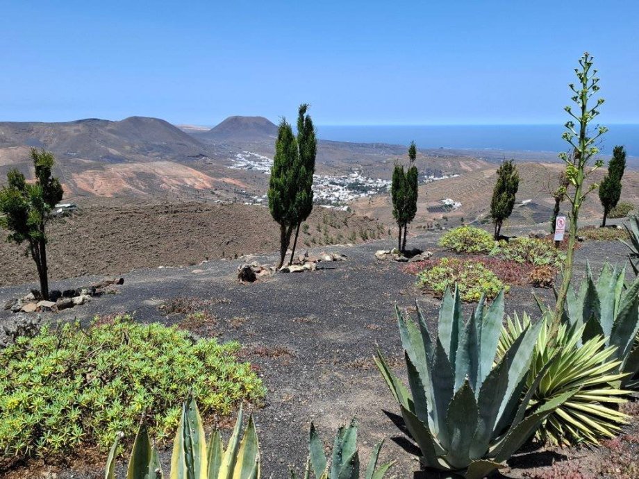 Pohľad z turistickej trasy