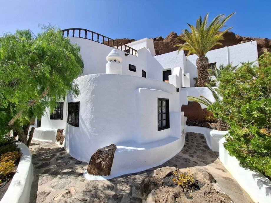 Lago Mar bol kedysi obývaný