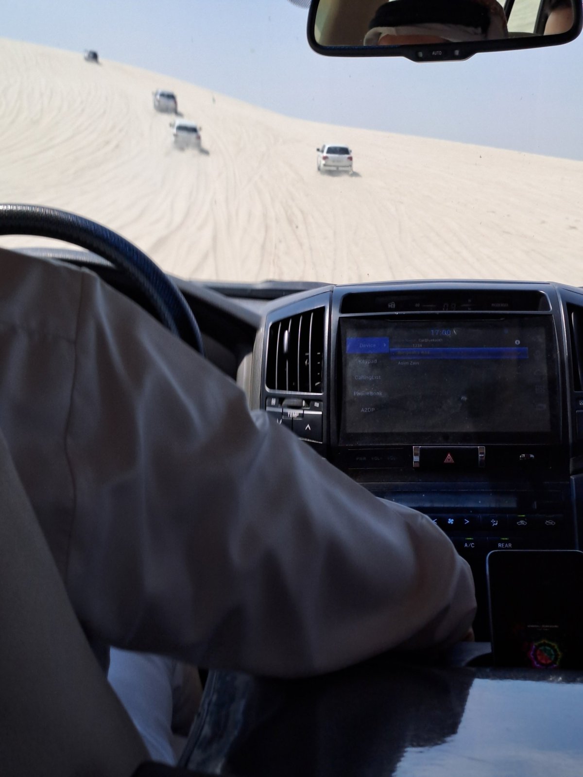 To je teprve jízda.. kam se hrabe velbloud