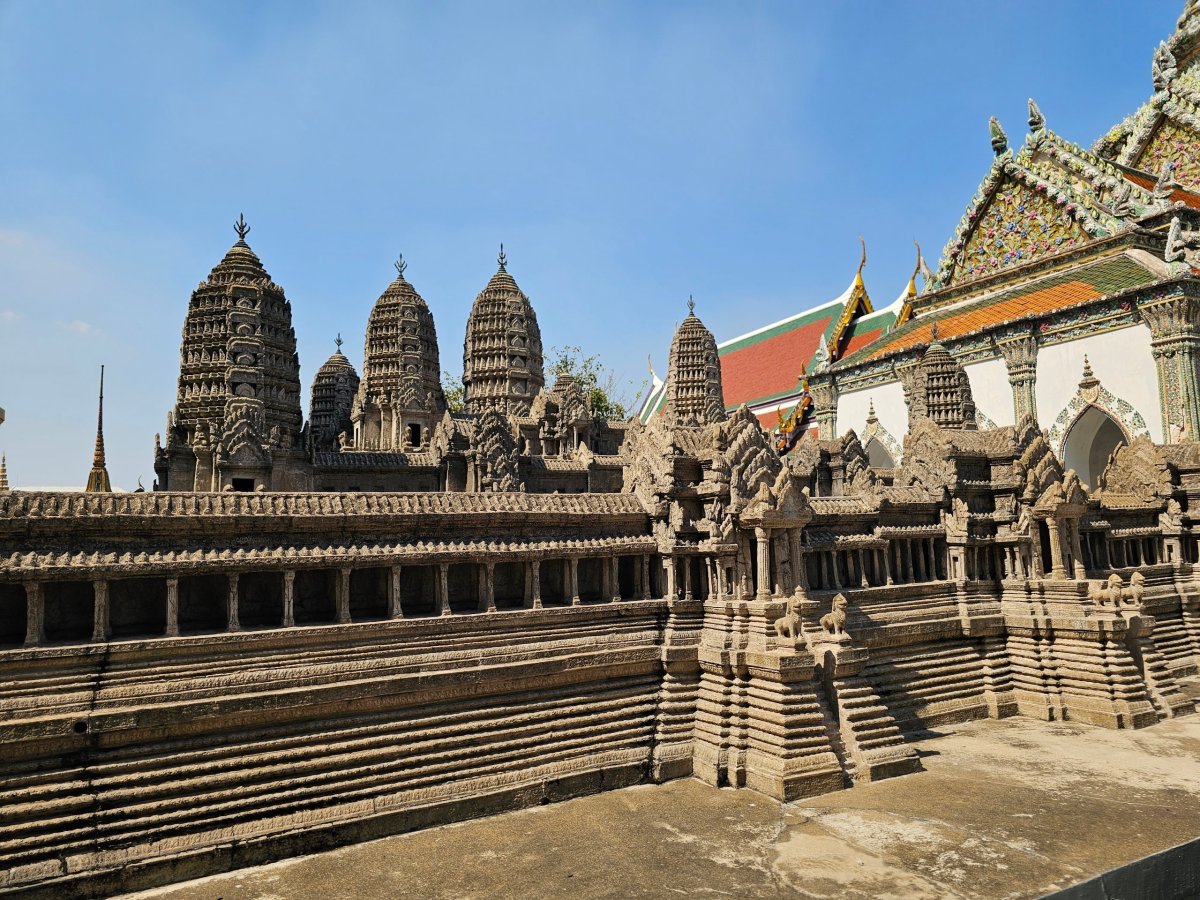Model Angkor Wat