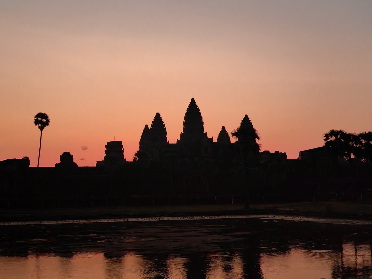 Úsvit za Angkor Wat