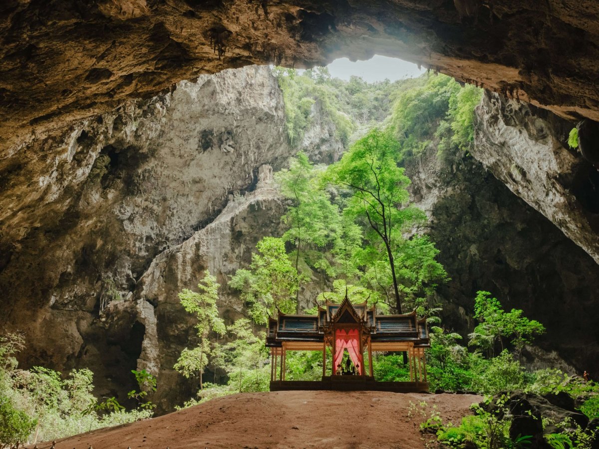 Jeskyně Phraya Nakhon