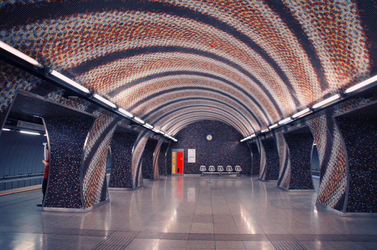 Stanice metra v Budapešti