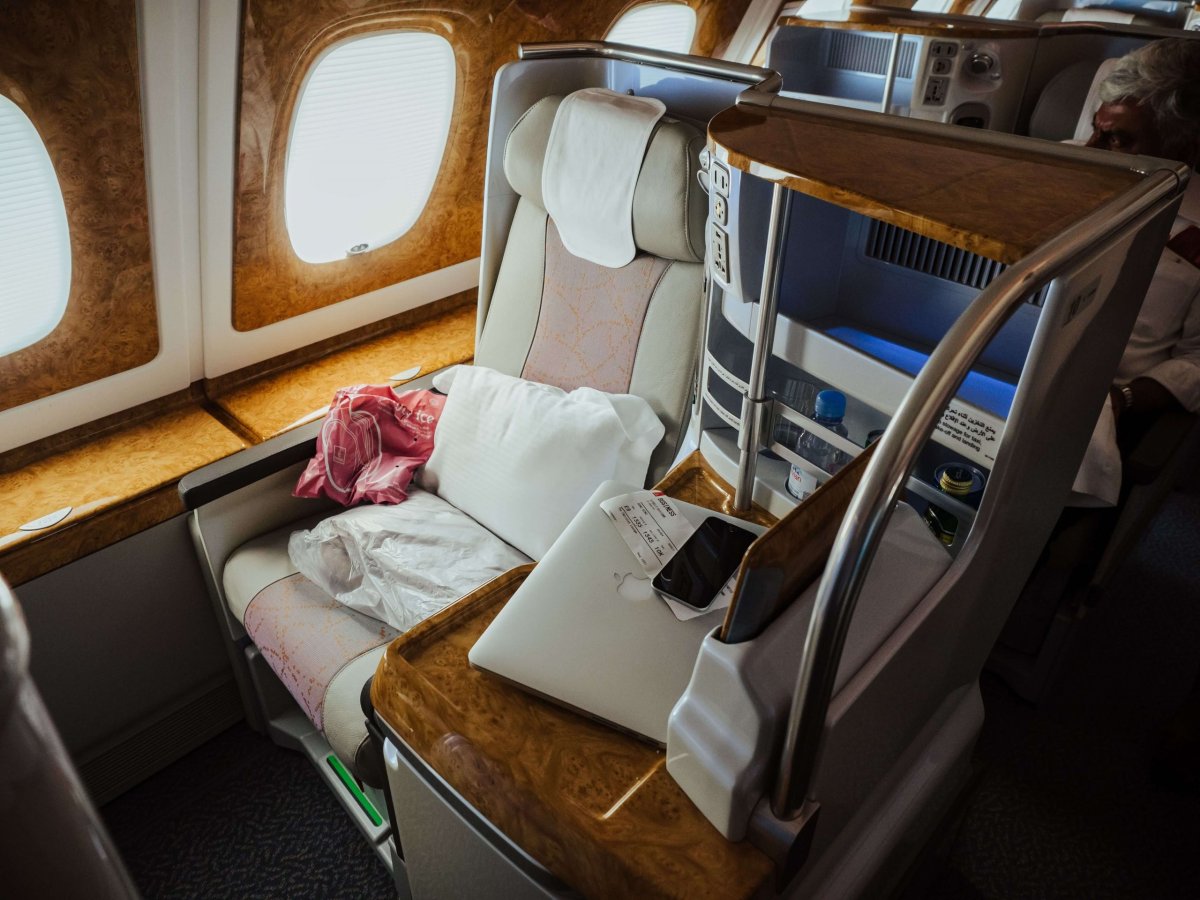 Business class seat 10K