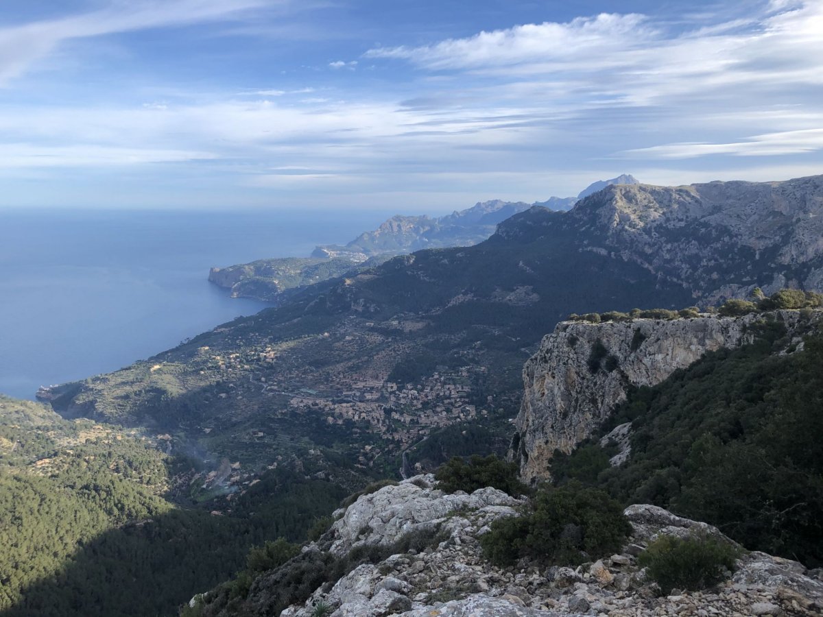 A najednou máte pod sebou díru