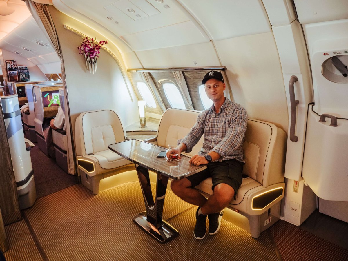 Chill na pohovce v baru