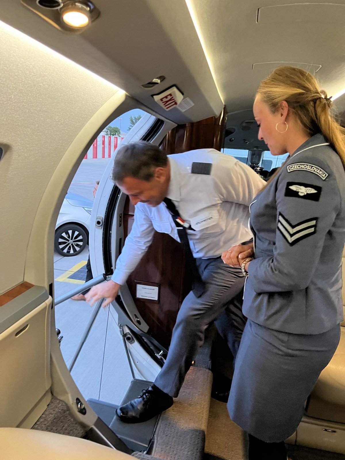 Příjemná letuška :-)