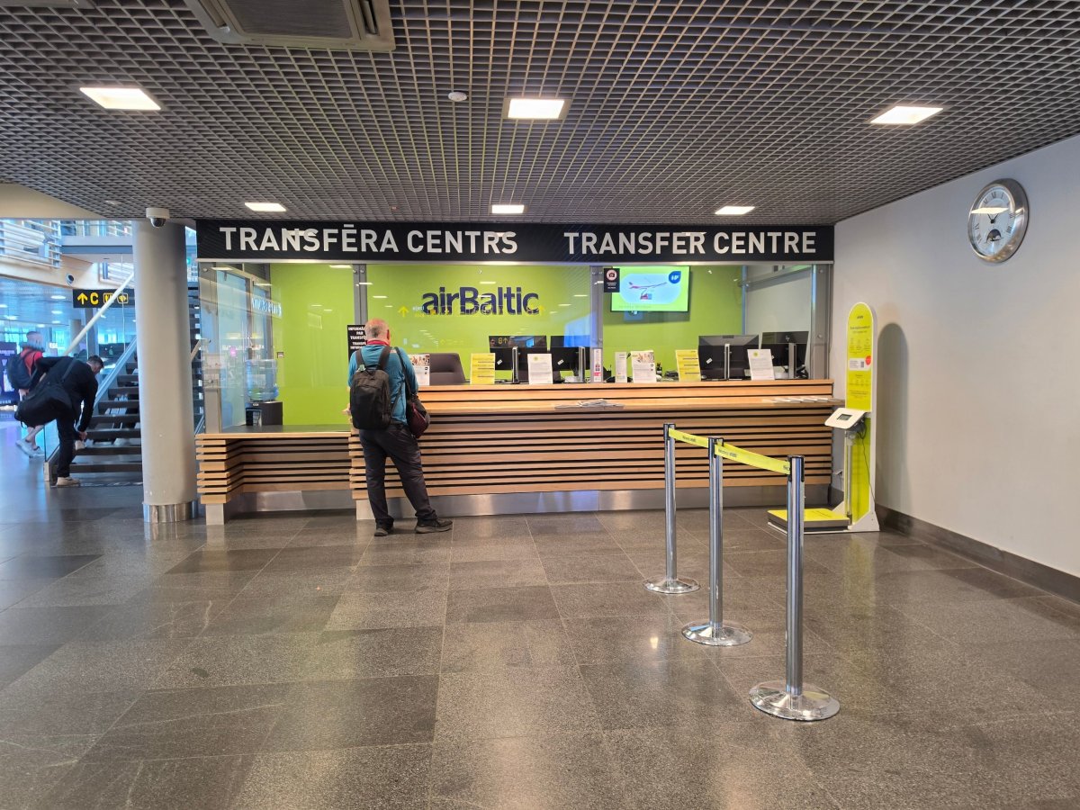 Transferová přepážka AirBaltic