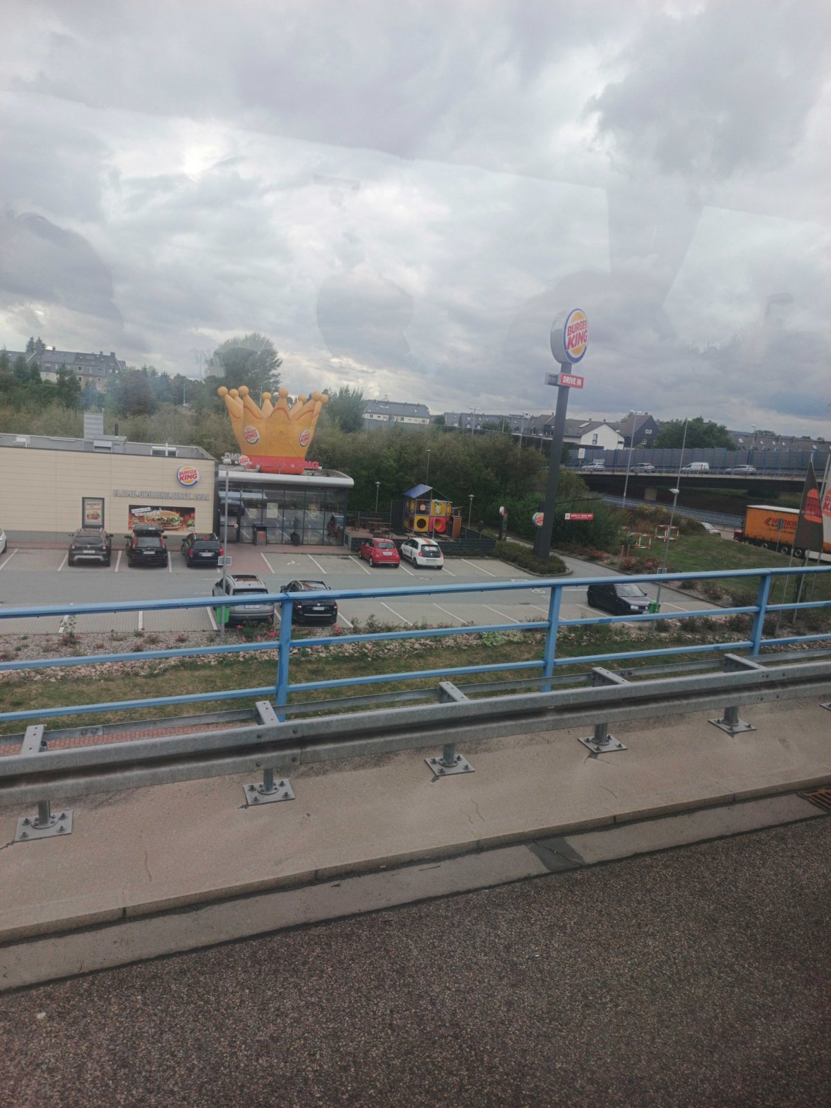 Hezky navržený Burger King u Chemnitzu.