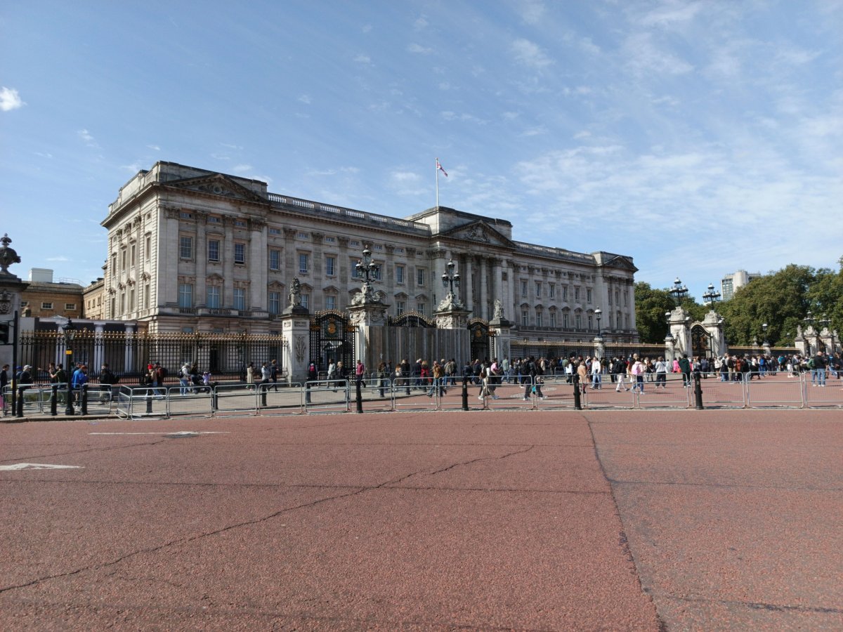 Buckingham Palace #1.